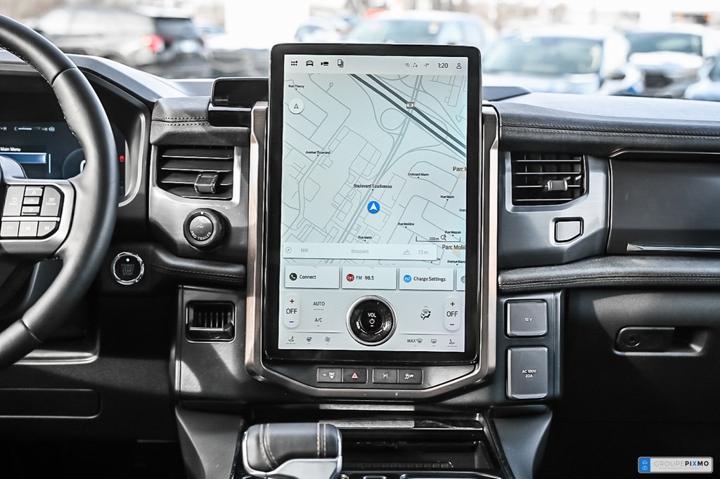 2025 Ford F-150 Lightning in Brossard, Quebec - 34 - w1024h768px