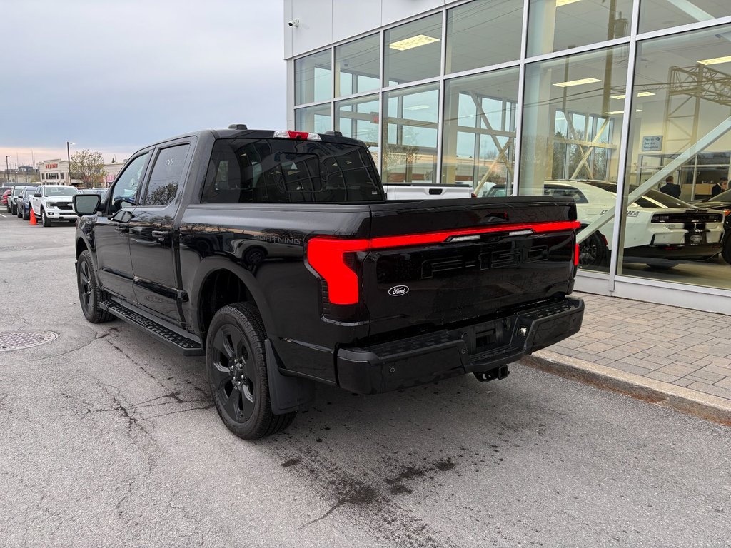 2025 Ford F-150 Lightning Platinum | 4X4 | SPÉCIAL DÉMO 4.99% | BLACK PACK in Brossard, Quebec - 7 - w1024h768px