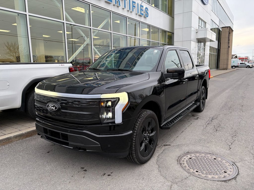 2025 Ford F-150 Lightning Platinum | 4X4 | SPÉCIAL DÉMO 4.99% | BLACK PACK in Brossard, Quebec - 1 - w1024h768px