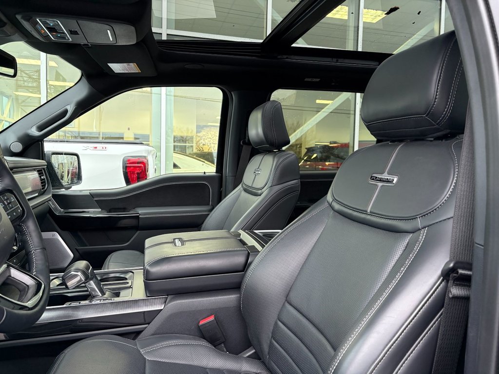 2025 Ford F-150 Lightning Platinum | 4X4 | SPÉCIAL DÉMO 4.99% | BLACK PACK in Brossard, Quebec - 11 - w1024h768px