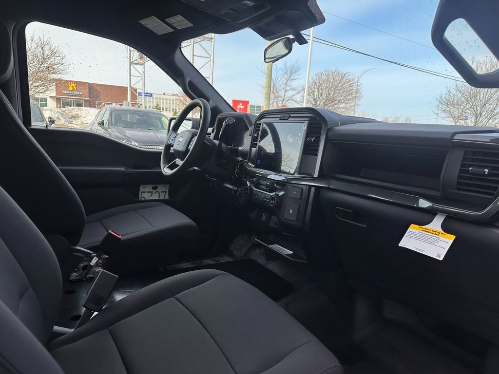 2025 Ford F-150 Police Responder 3.5 ECOBOOST | NAVIGATION| CARPLAY | in Brossard, Quebec - 10 - w1024h768px