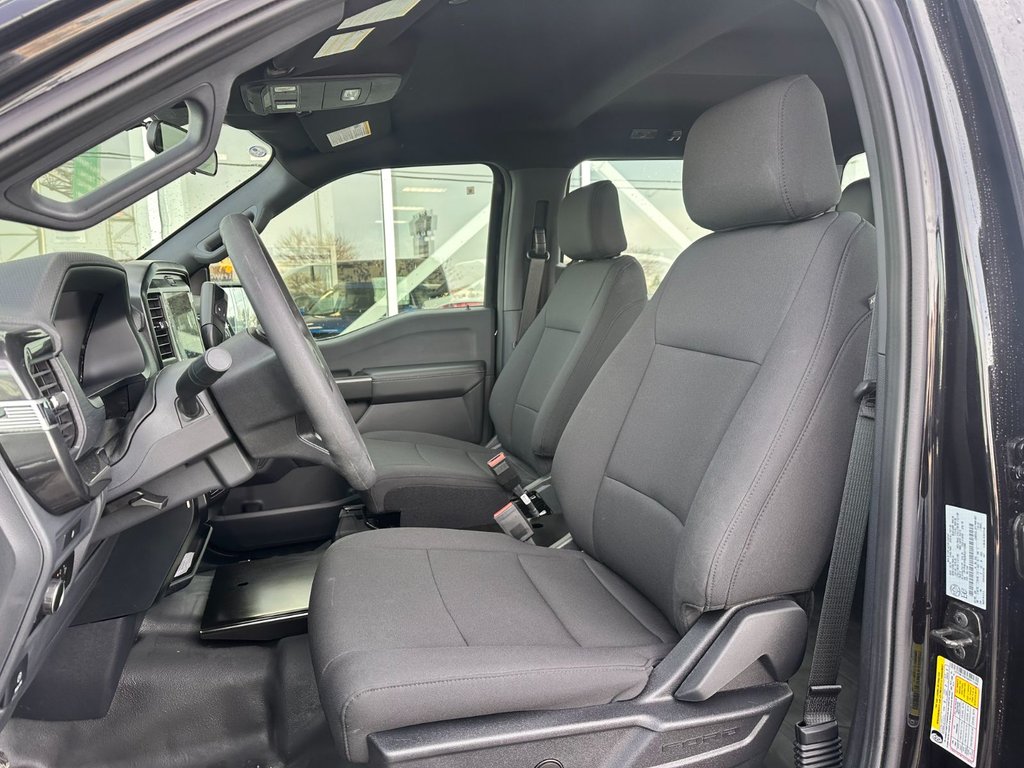 2025 Ford F-150 Police Responder 3.5 ECOBOOST | NAVIGATION| CARPLAY | in Brossard, Quebec - 8 - w1024h768px