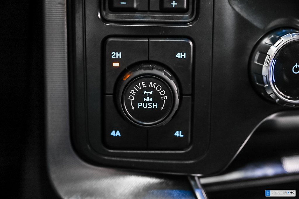 2025 Ford F-150 in Brossard, Quebec - 26 - w1024h768px
