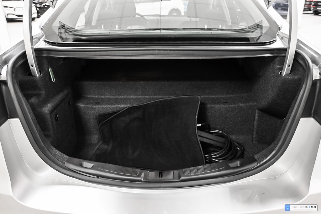 2019 Ford Fusion Energi in Brossard, Quebec - 19 - w1024h768px