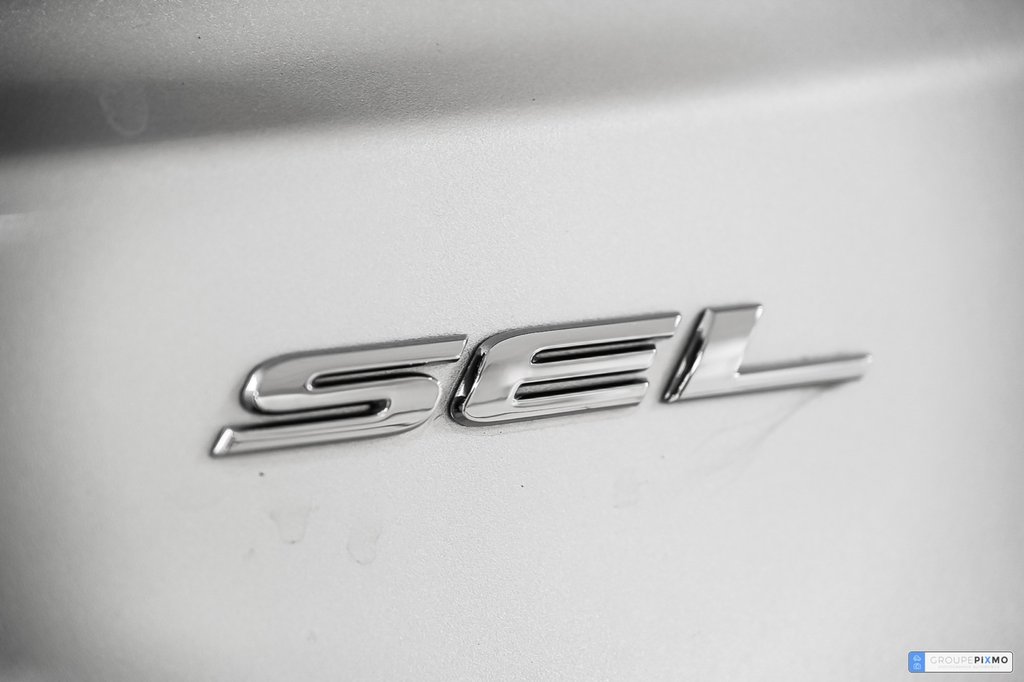 2019 Ford Fusion Energi in Brossard, Quebec - 18 - w1024h768px