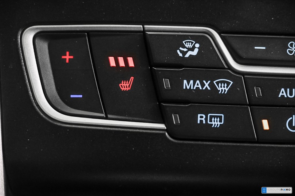 2019 Ford Fusion Energi in Brossard, Quebec - 28 - w1024h768px