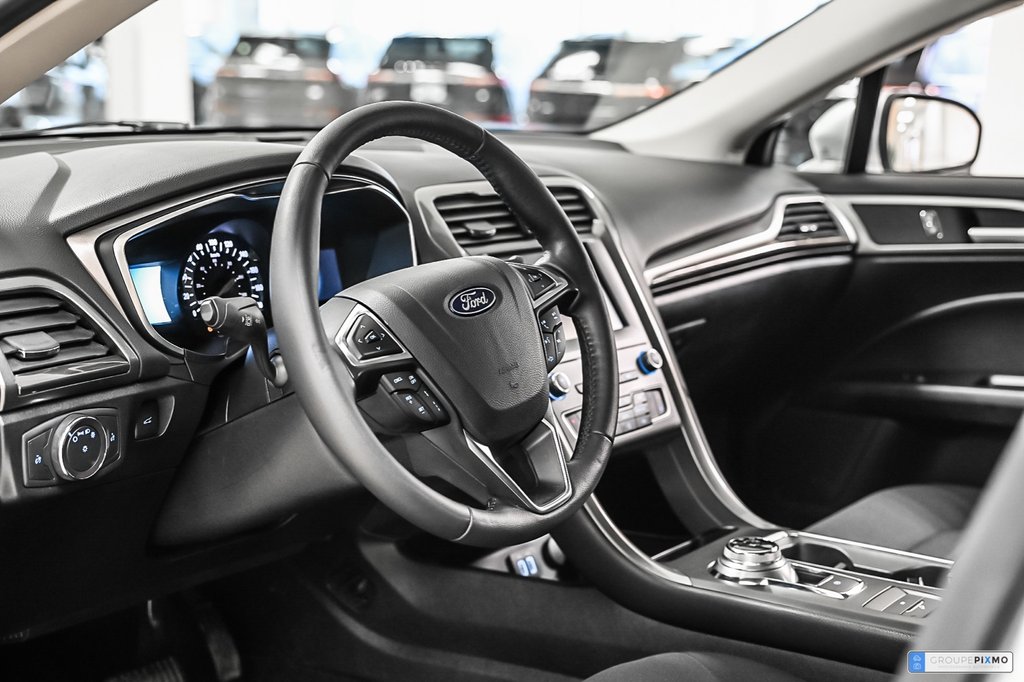 2019 Ford Fusion Energi in Brossard, Quebec - 20 - w1024h768px
