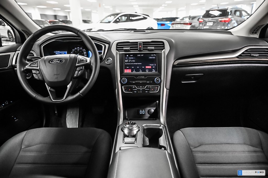 2019 Ford Fusion Energi in Brossard, Quebec - 30 - w1024h768px