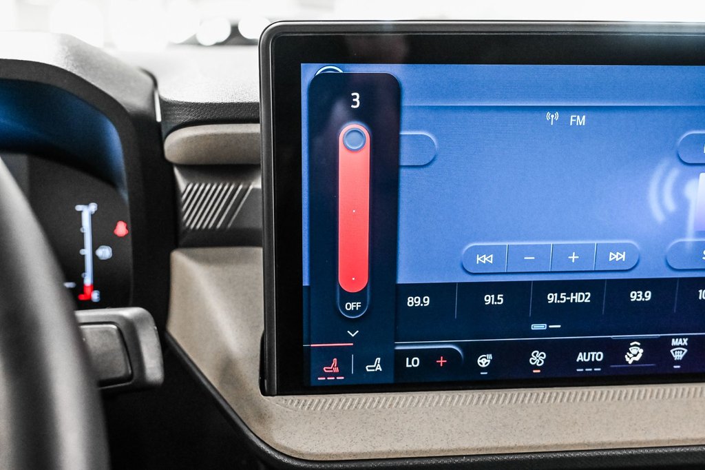 2025 Ford Maverick LARIAT | AWD | 2.5L HYBRIDE | 4K | TOIT | DÉMO in Brossard, Quebec - 27 - w1024h768px