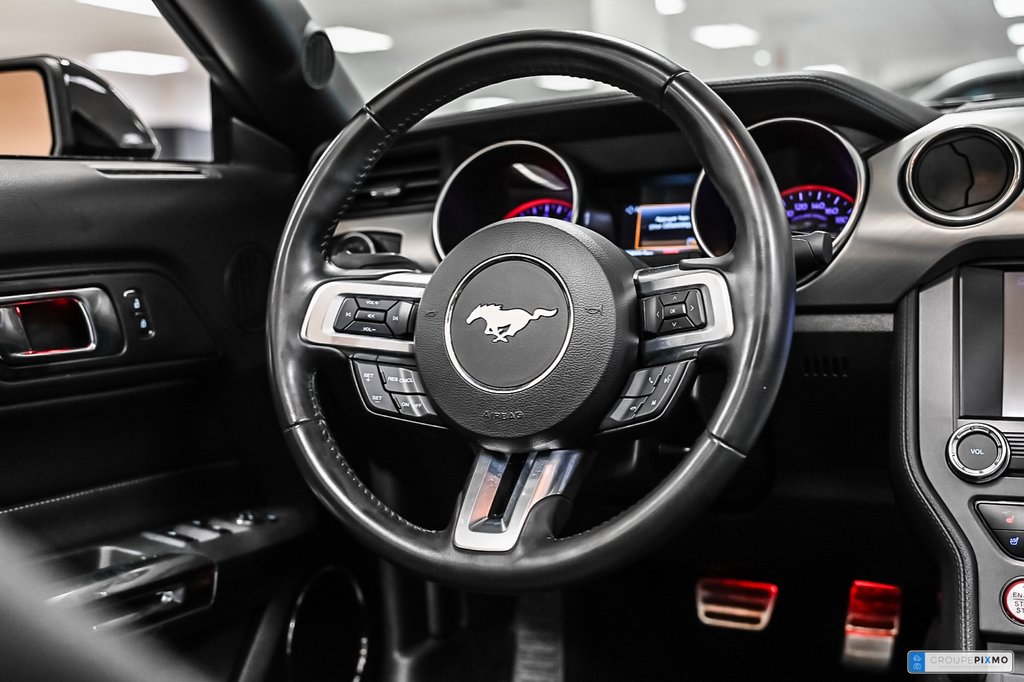 2023 Ford Mustang convertible in Brossard, Quebec - 23 - w1024h768px