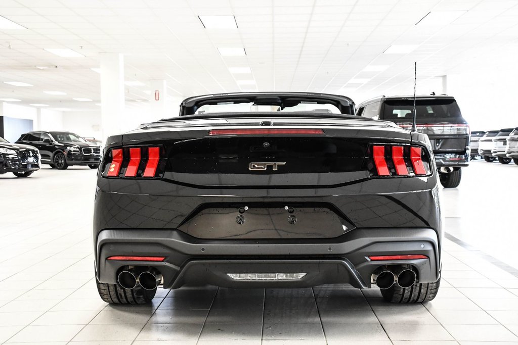 2026 Ford Mustang convertible in Brossard, Quebec - 11 - w1024h768px
