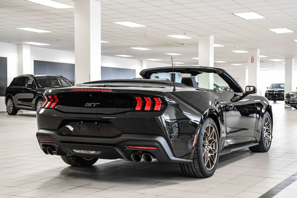 2026 Ford Mustang convertible in Brossard, Quebec - 13 - w1024h768px
