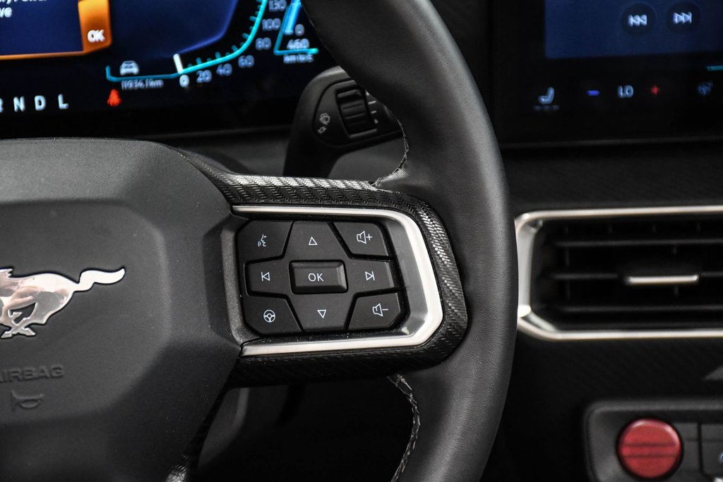 2026 Ford Mustang convertible PREMIUM | ECOBOOST | AUTO | CARPLAY | in Brossard, Quebec - 22 - w1024h768px
