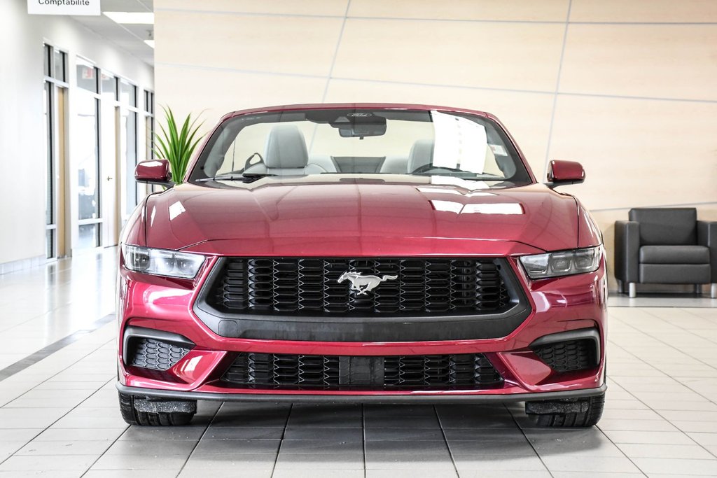 2026 Ford Mustang convertible PREMIUM | ECOBOOST | AUTO | CARPLAY | in Brossard, Quebec - 2 - w1024h768px