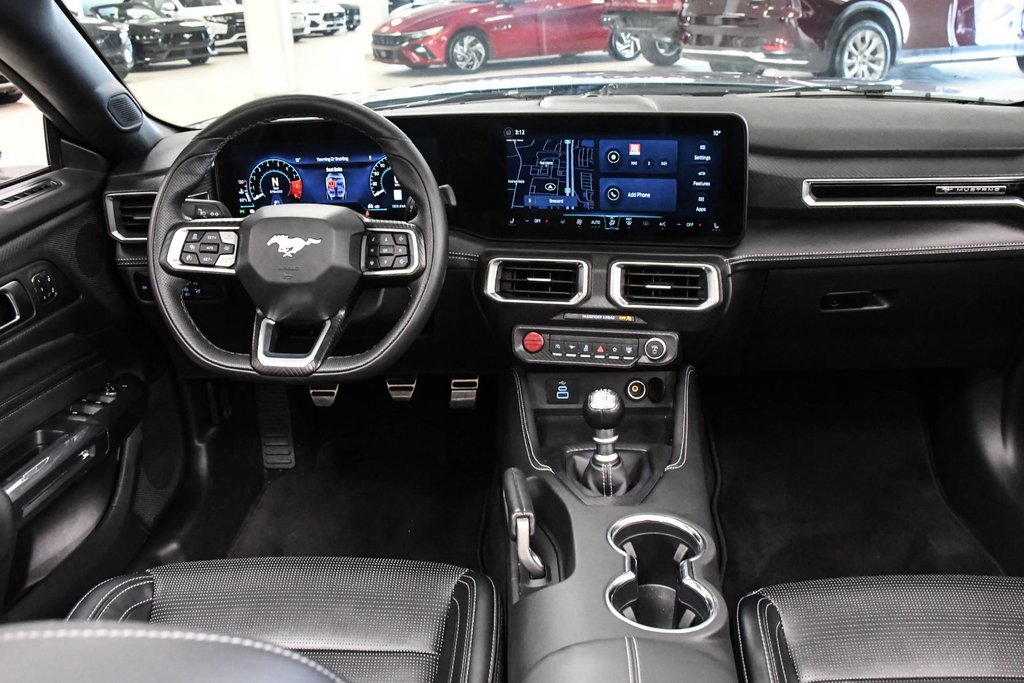 Ford Mustang convertible  2026 à Brossard, Québec - 18 - w1024h768px