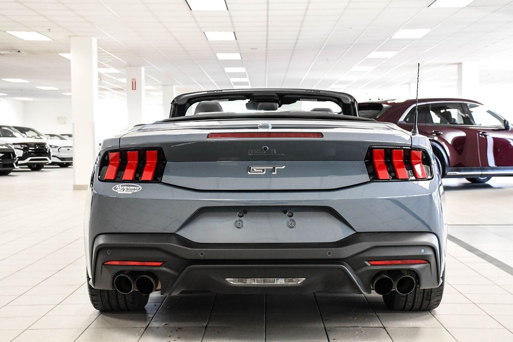 Ford Mustang convertible  2026 à Brossard, Québec - 11 - w1024h768px