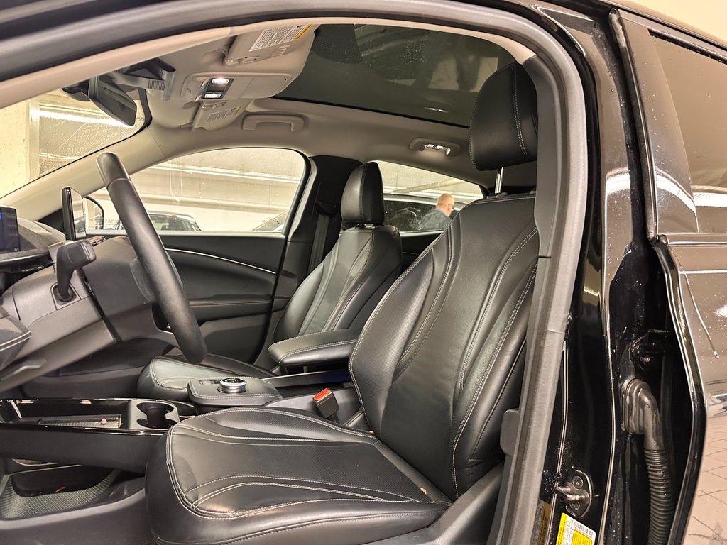 Ford Mustang Mach-E Premium | AWD | LONG RANGE | TOIT PANO | 2021 à Brossard, Québec - 11 - w1024h768px