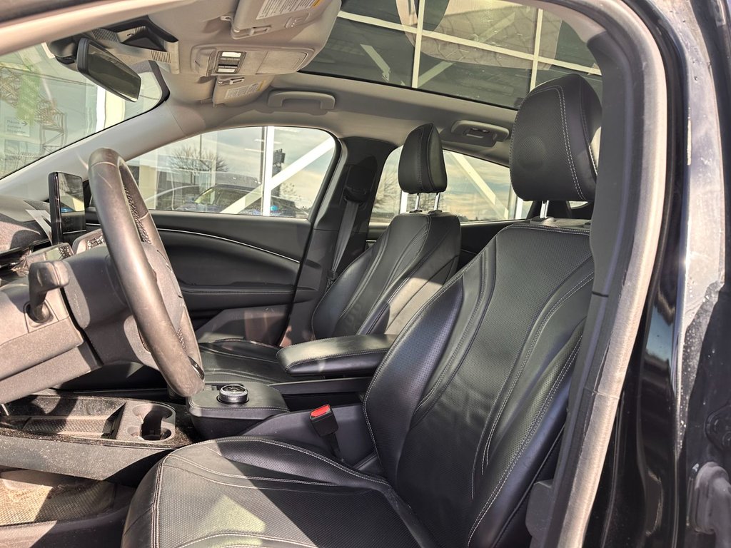 2021 Ford Mustang Mach-E in Brossard, Quebec - 9 - w1024h768px