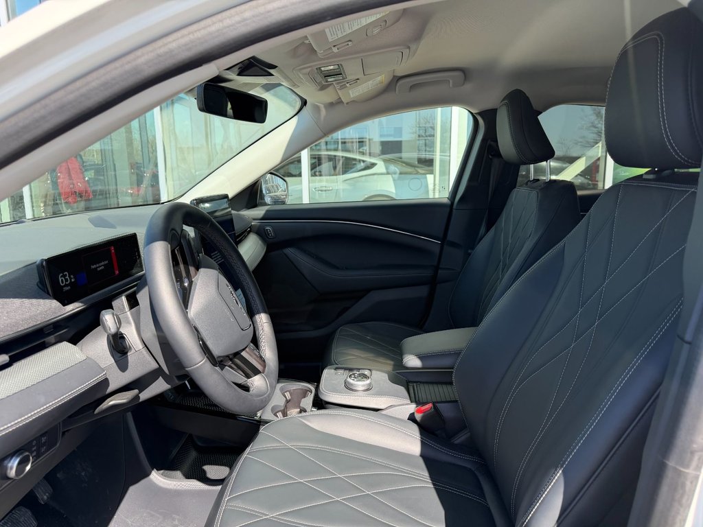Ford Mustang Mach-E Select | 370KM AUTONOMIE | ENS COMFORT | CARPLAY | 2021 à Brossard, Québec - 9 - w1024h768px