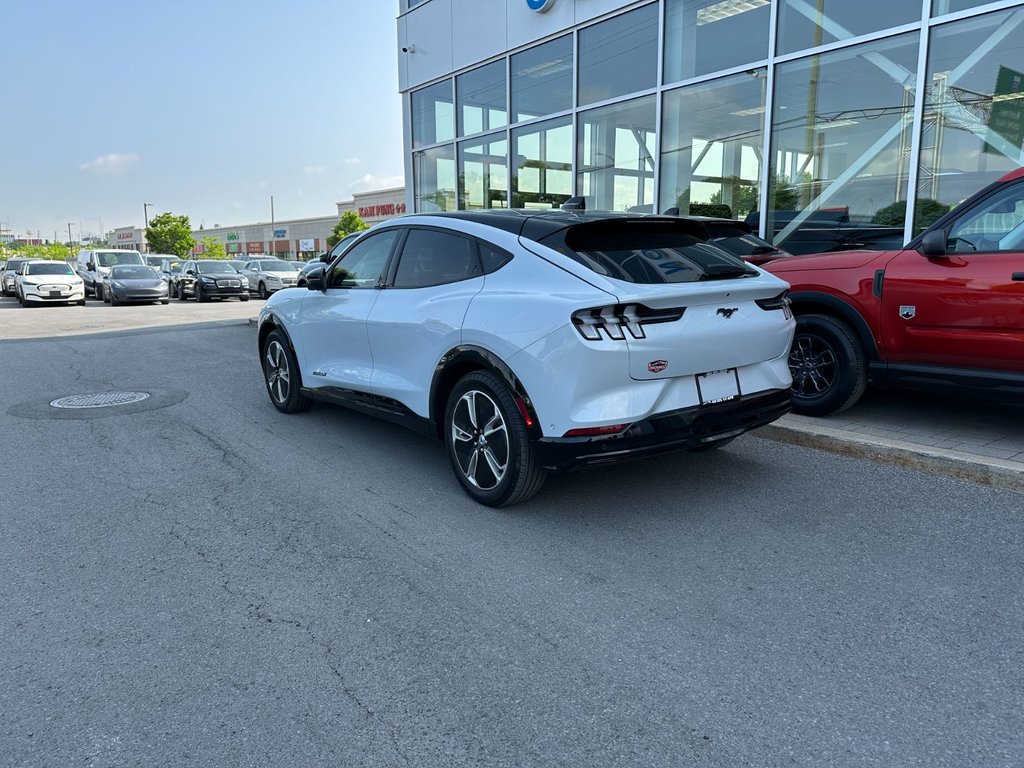 Ford Mustang Mach-E  2022 à Brossard, Québec - 7 - w1024h768px