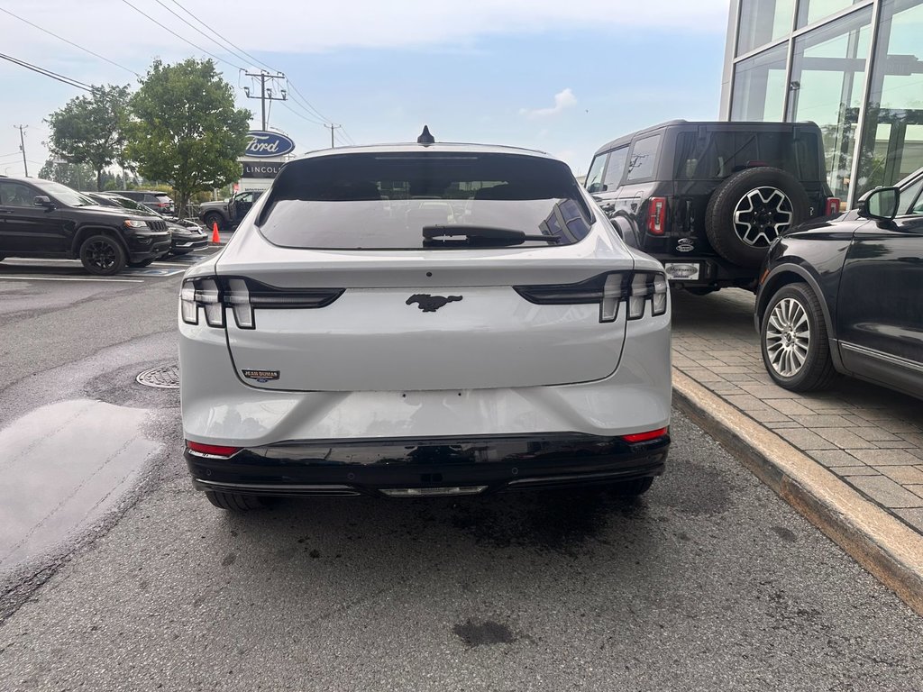 2023 Ford Mustang Mach-E in Brossard, Quebec - 7 - w1024h768px