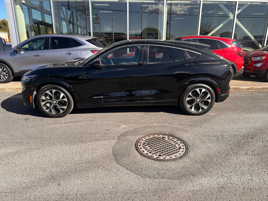 2023 Ford Mustang Mach-E in Brossard, Quebec - 3 - w1024h768px