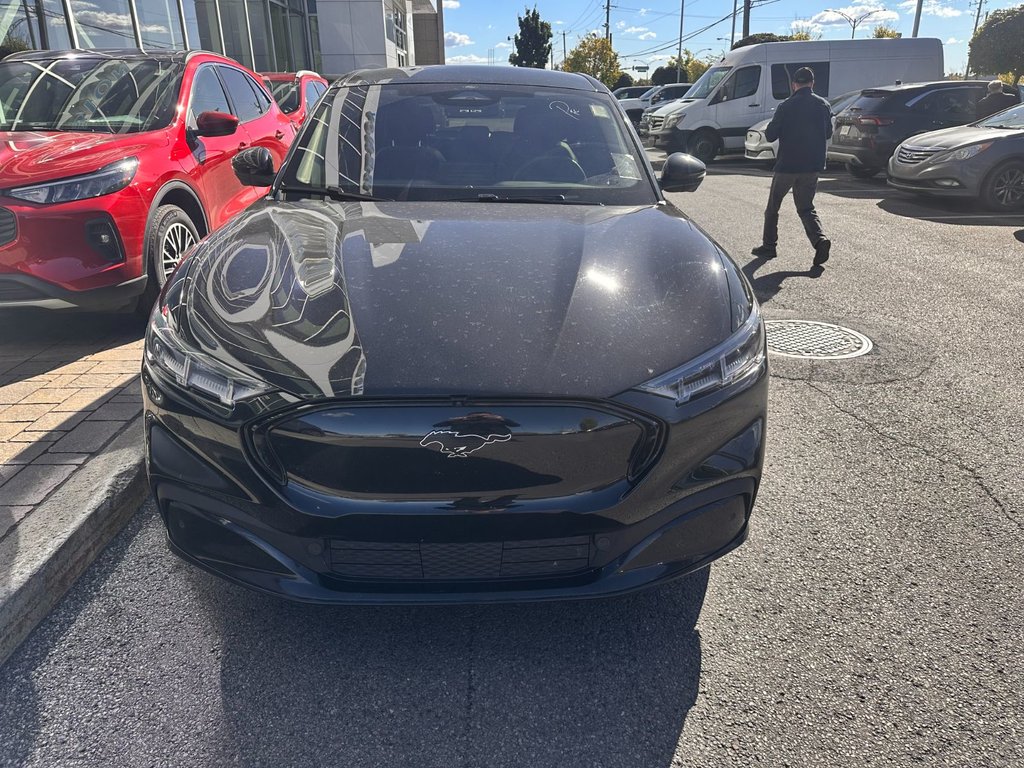 2023 Ford Mustang Mach-E in Brossard, Quebec - 5 - w1024h768px