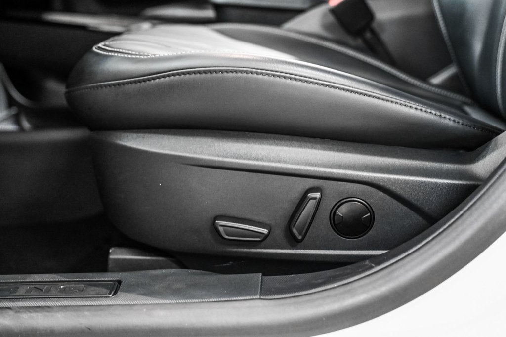 Ford Mustang Mach-E Select | 370KM AUTONOMIE | ENS COMFORT | CARPLAY | 2024 à Brossard, Québec - 23 - w1024h768px