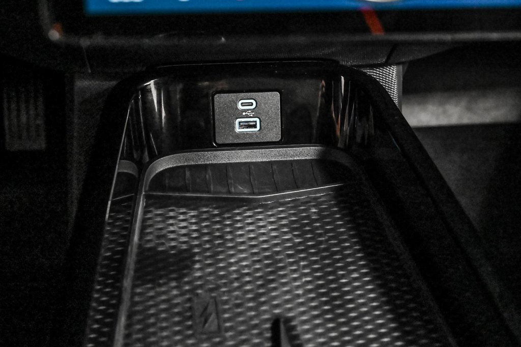Ford Mustang Mach-E Select | 370KM AUTONOMIE | ENS COMFORT | CARPLAY | 2024 à Brossard, Québec - 30 - w1024h768px