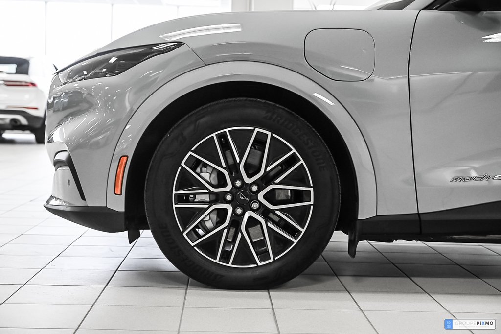 Ford Mustang Mach-E  2025 à Brossard, Québec - 14 - w1024h768px