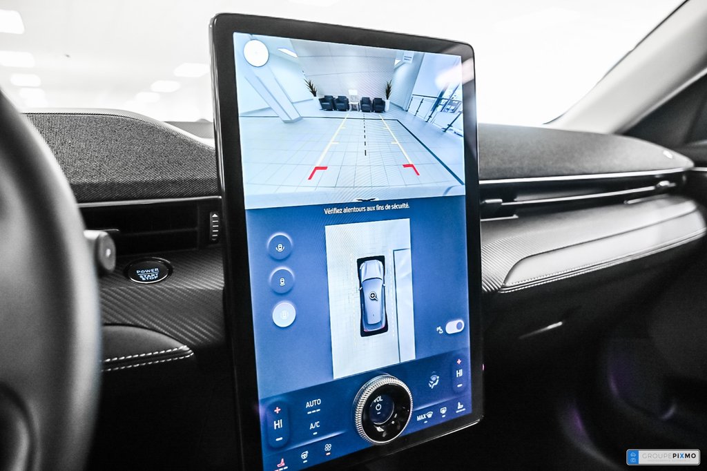 Ford Mustang Mach-E  2025 à Brossard, Québec - 26 - w1024h768px