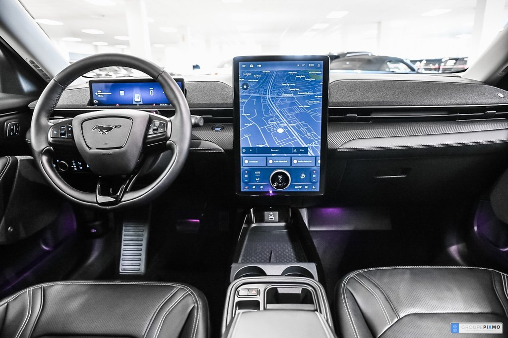 Ford Mustang Mach-E  2025 à Brossard, Québec - 31 - w1024h768px
