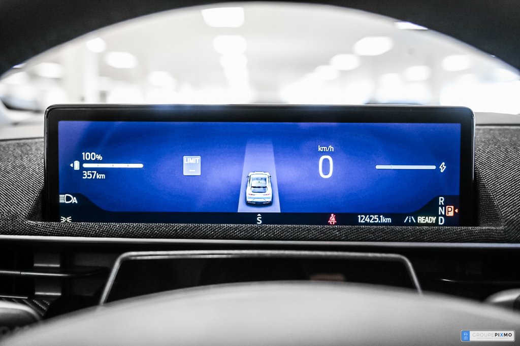 Ford Mustang Mach-E  2025 à Brossard, Québec - 25 - w1024h768px