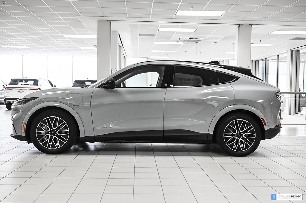 Ford Mustang Mach-E  2025 à Brossard, Québec - 12 - w1024h768px