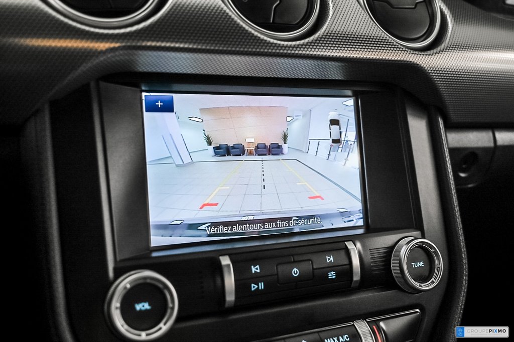 2022 Ford Mustang in Brossard, Quebec - 22 - w1024h768px