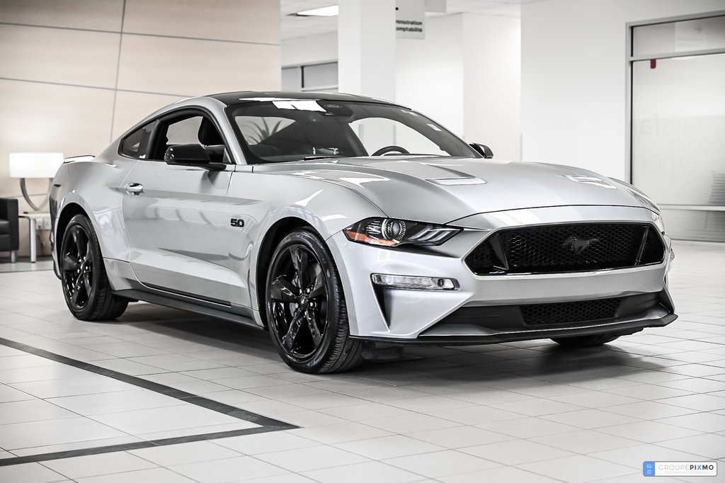 2022 Ford Mustang in Brossard, Quebec - 4 - w1024h768px