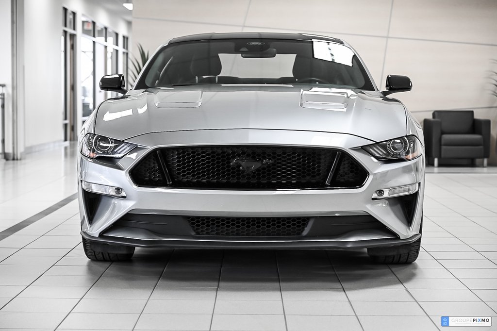 2022 Ford Mustang in Brossard, Quebec - 2 - w1024h768px