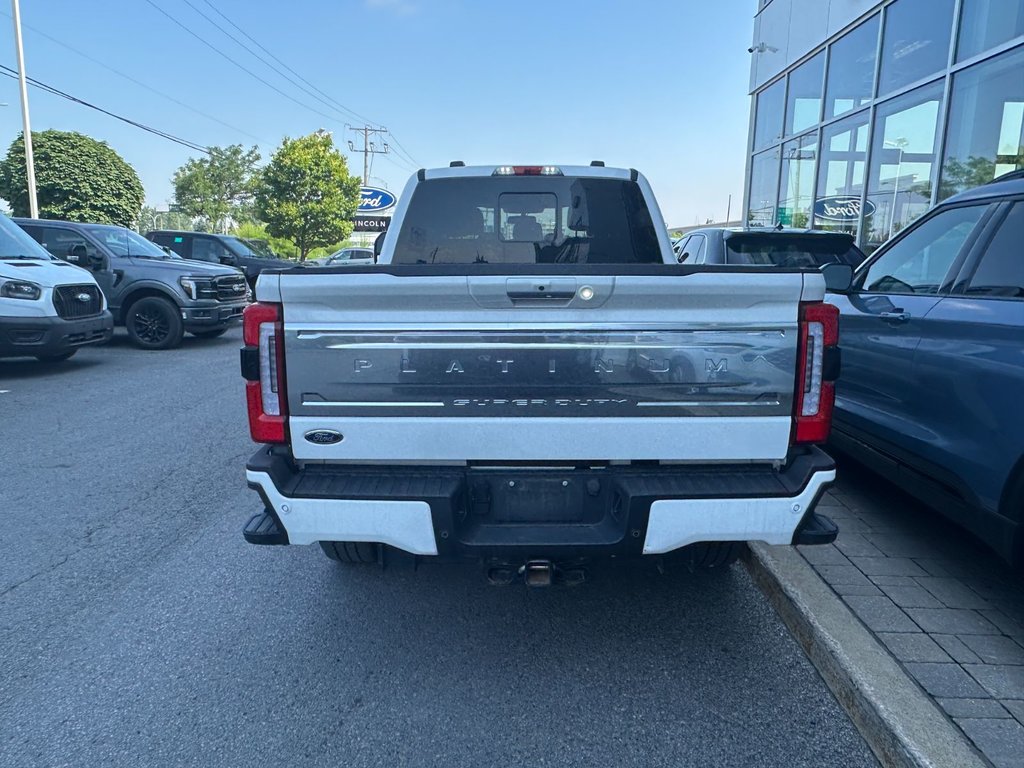 2023 Ford Super Duty F-250 SRW in Brossard, Quebec - 13 - w1024h768px