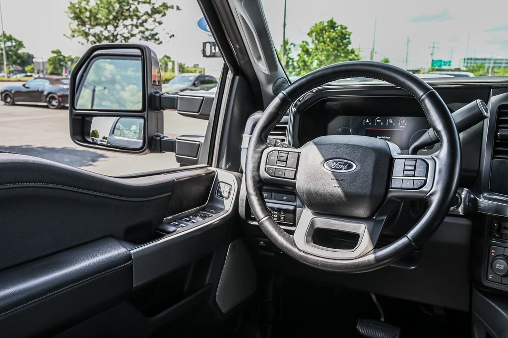 2024 Ford Super Duty F-250 SRW in Brossard, Quebec - 36 - w1024h768px