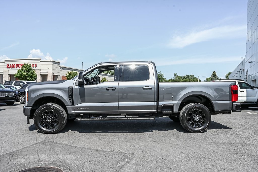 2024 Ford Super Duty F-250 SRW in Brossard, Quebec - 7 - w1024h768px