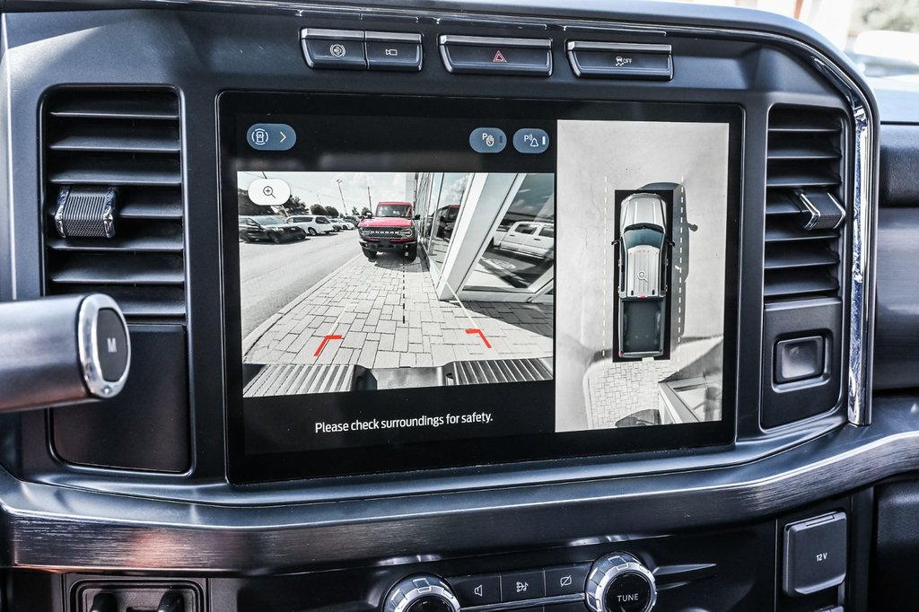 2024 Ford Super Duty F-250 SRW in Brossard, Quebec - 33 - w1024h768px