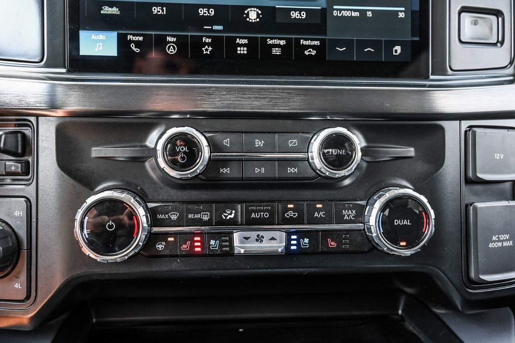 2024 Ford Super Duty F-250 SRW in Brossard, Quebec - 31 - w1024h768px