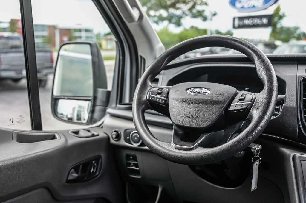 2024 Ford Transit Cargo Van in Brossard, Quebec - 29 - w1024h768px