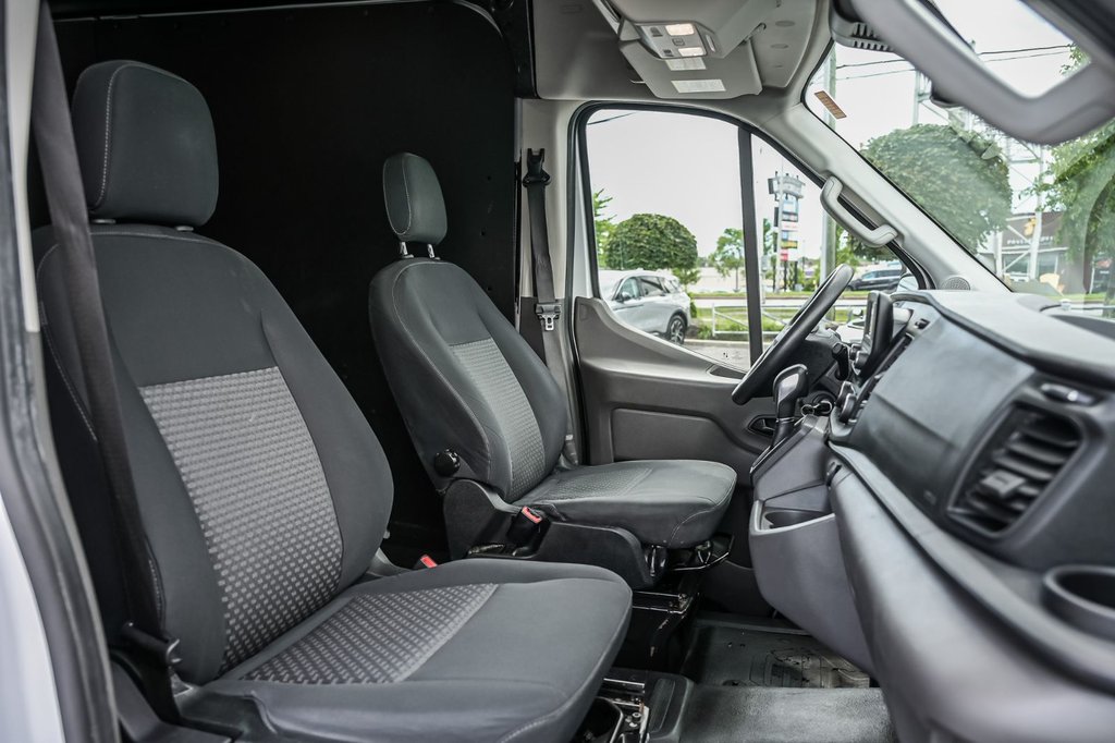 2024 Ford Transit Cargo Van in Brossard, Quebec - 32 - w1024h768px