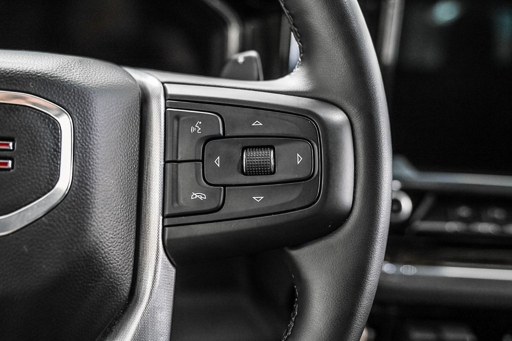GMC Sierra 1500 ELEVATION | BLACK PACK |  5.3 V8 | PACK X3 | 2023 à Brossard, Québec - 27 - w1024h768px