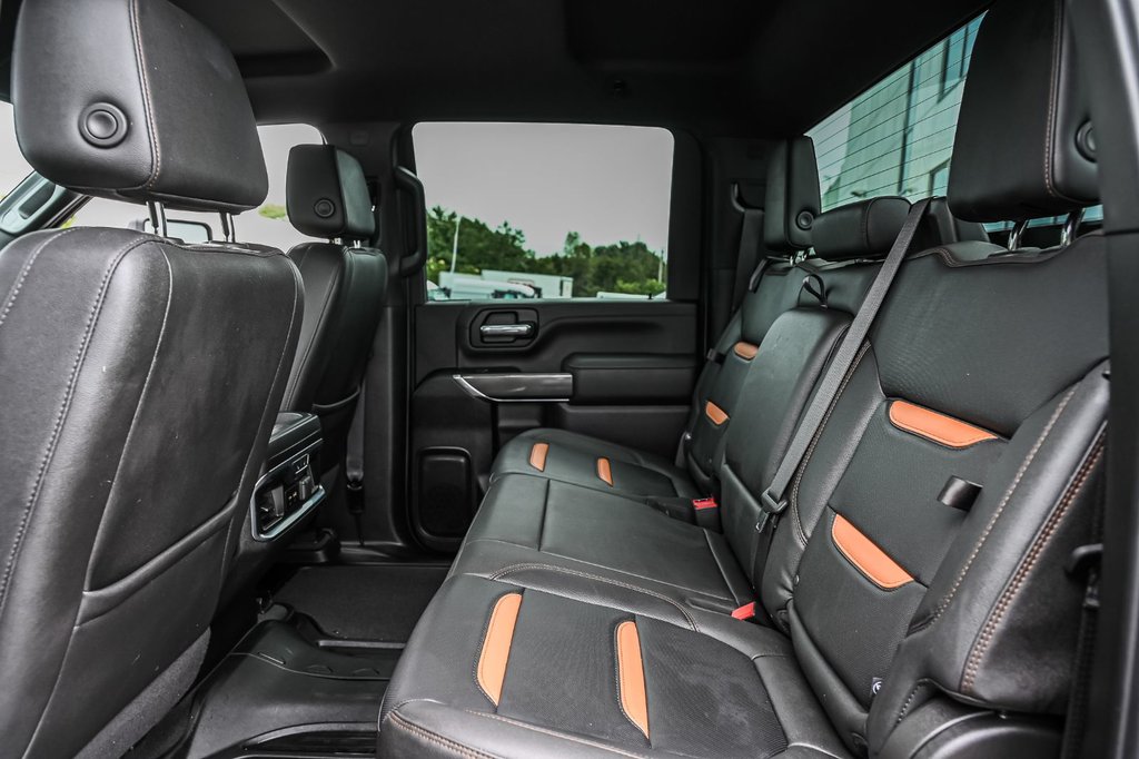 2023 GMC Sierra 2500HD in Brossard, Quebec - 36 - w1024h768px