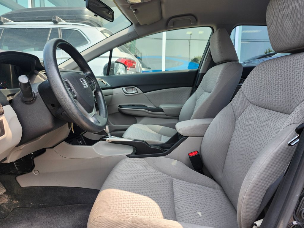 2014 Honda Civic Sedan in Brossard, Quebec - 11 - w1024h768px