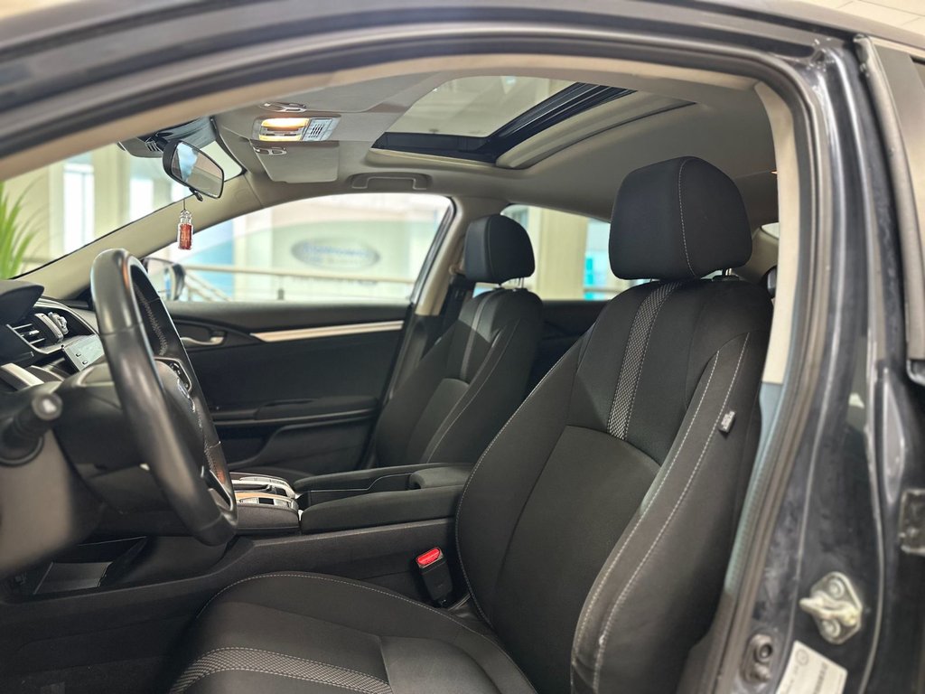Honda Civic Sedan  2020 à Brossard, Québec - 7 - w1024h768px