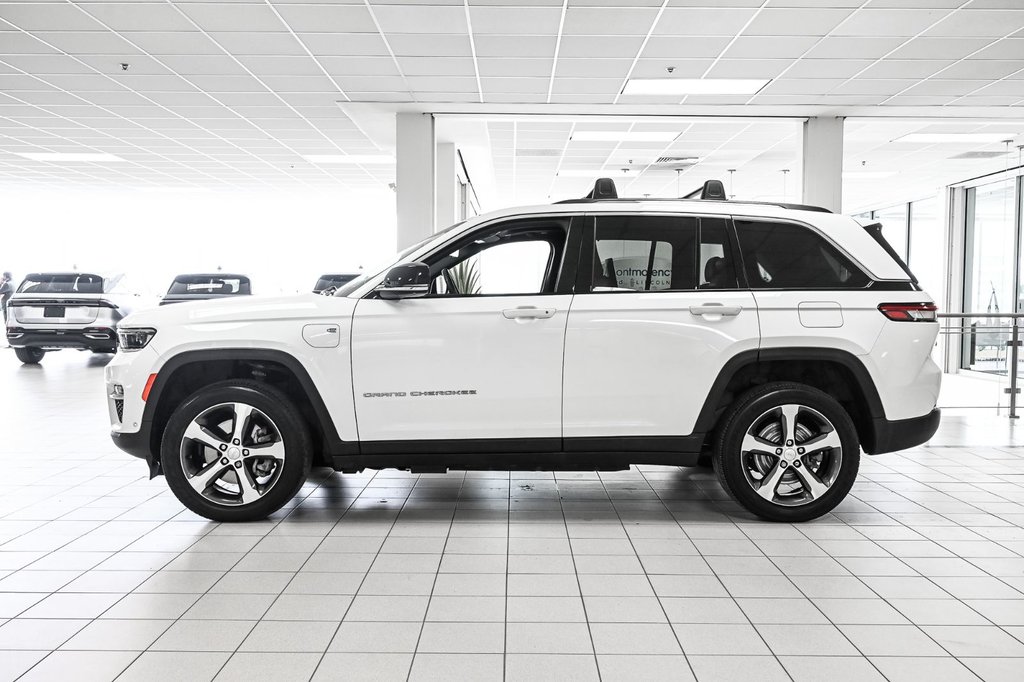 2022 Jeep Grand Cherokee 4xe in Brossard, Quebec - 12 - w1024h768px