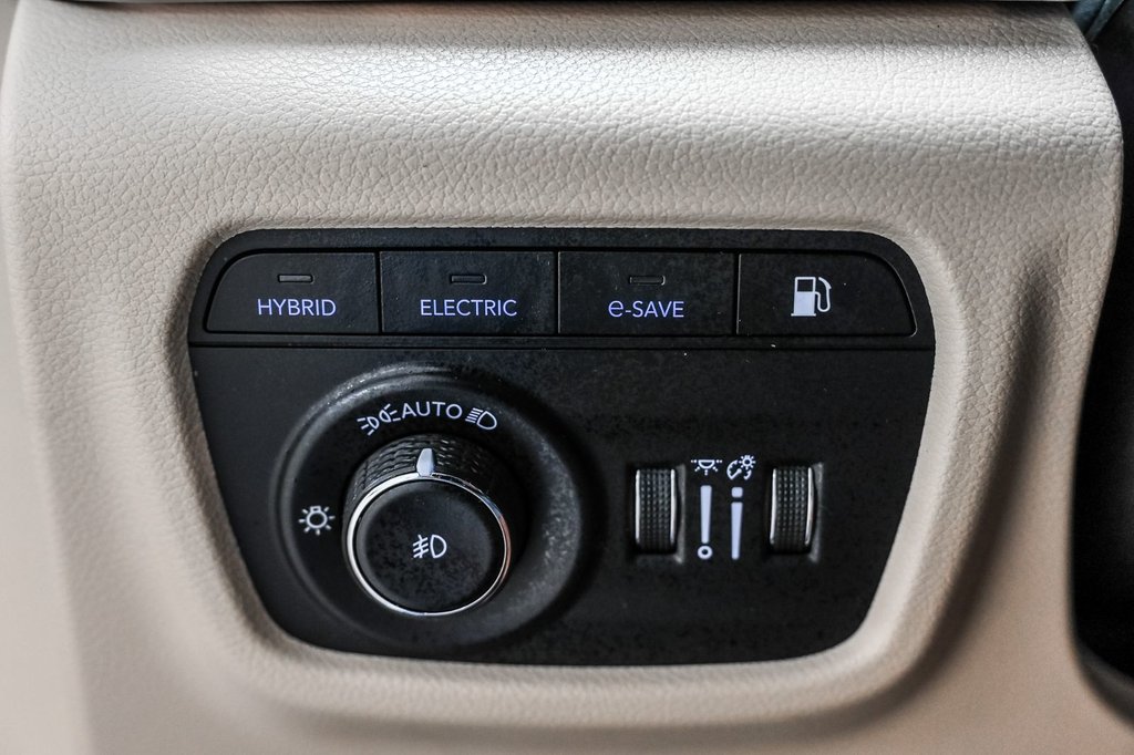 2022 Jeep Grand Cherokee 4xe in Brossard, Quebec - 26 - w1024h768px
